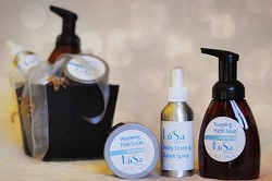 25% OFF - LuSa Gingerbread and Yuletide Forest Holiday Gifts 